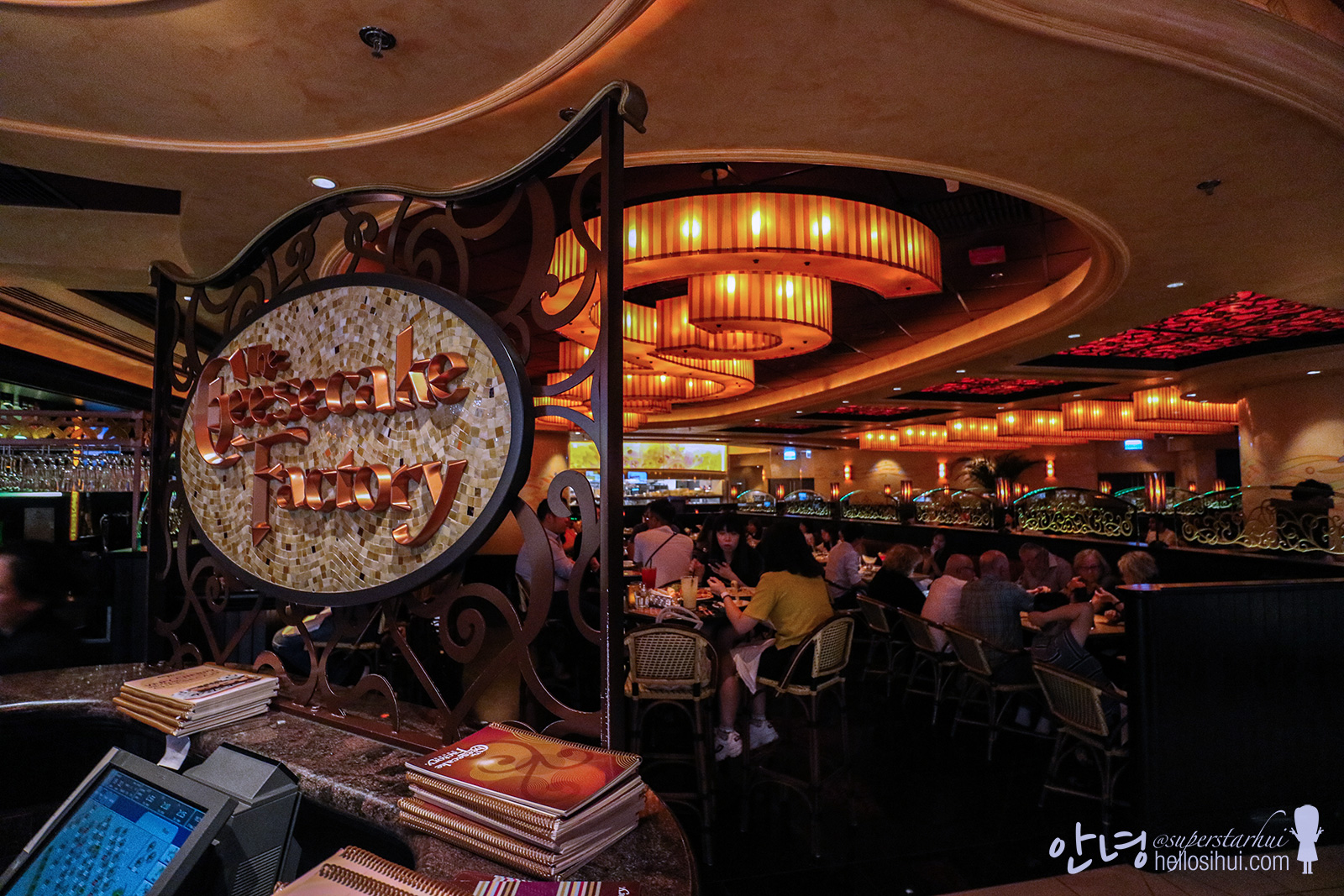 HONGKONG 2019 D03 – The Cheesecake Factory